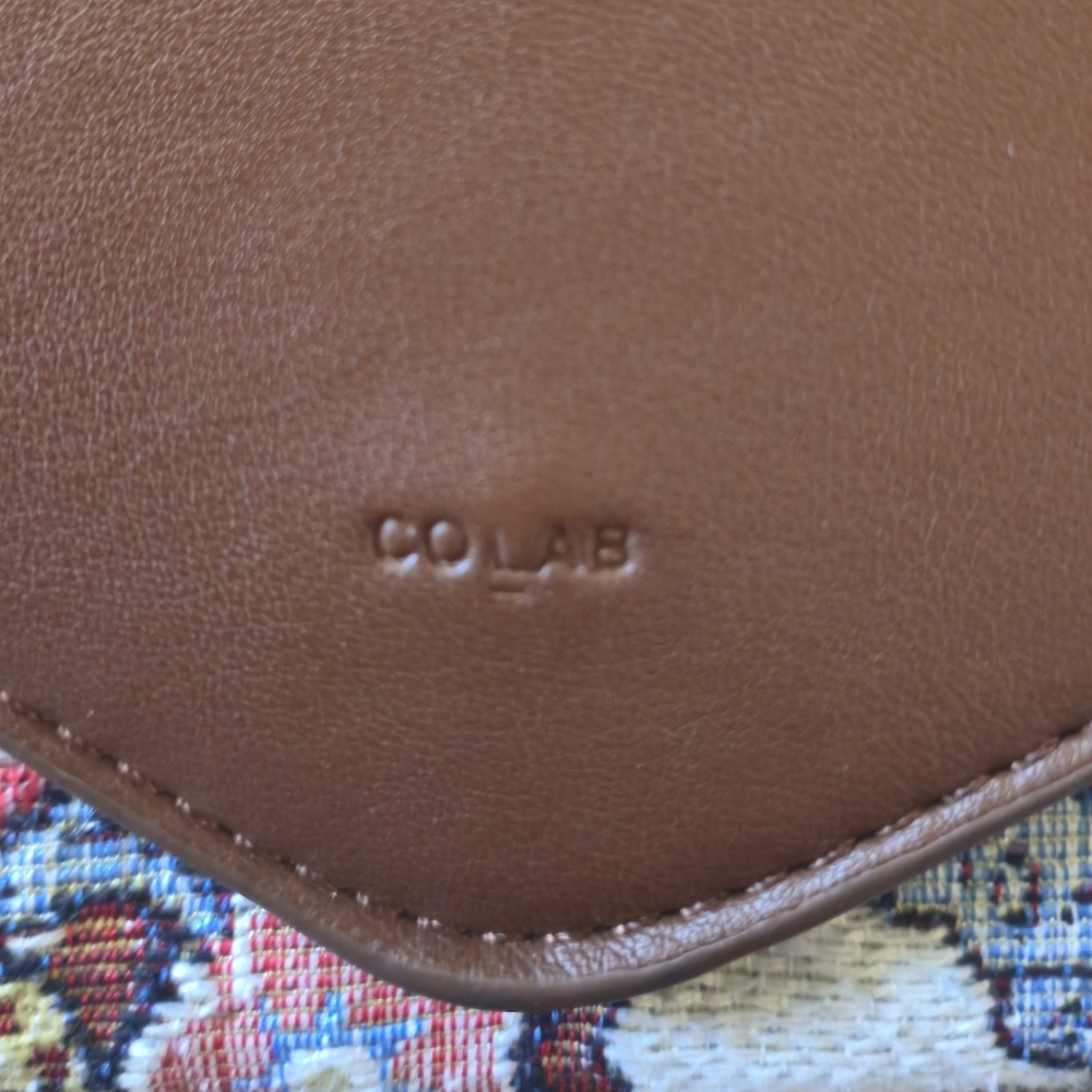 COLAB Floral Tapestry Brown Vegan Leather Crossbody Bag Envelope Clutch Purse - Picture 4 of 14